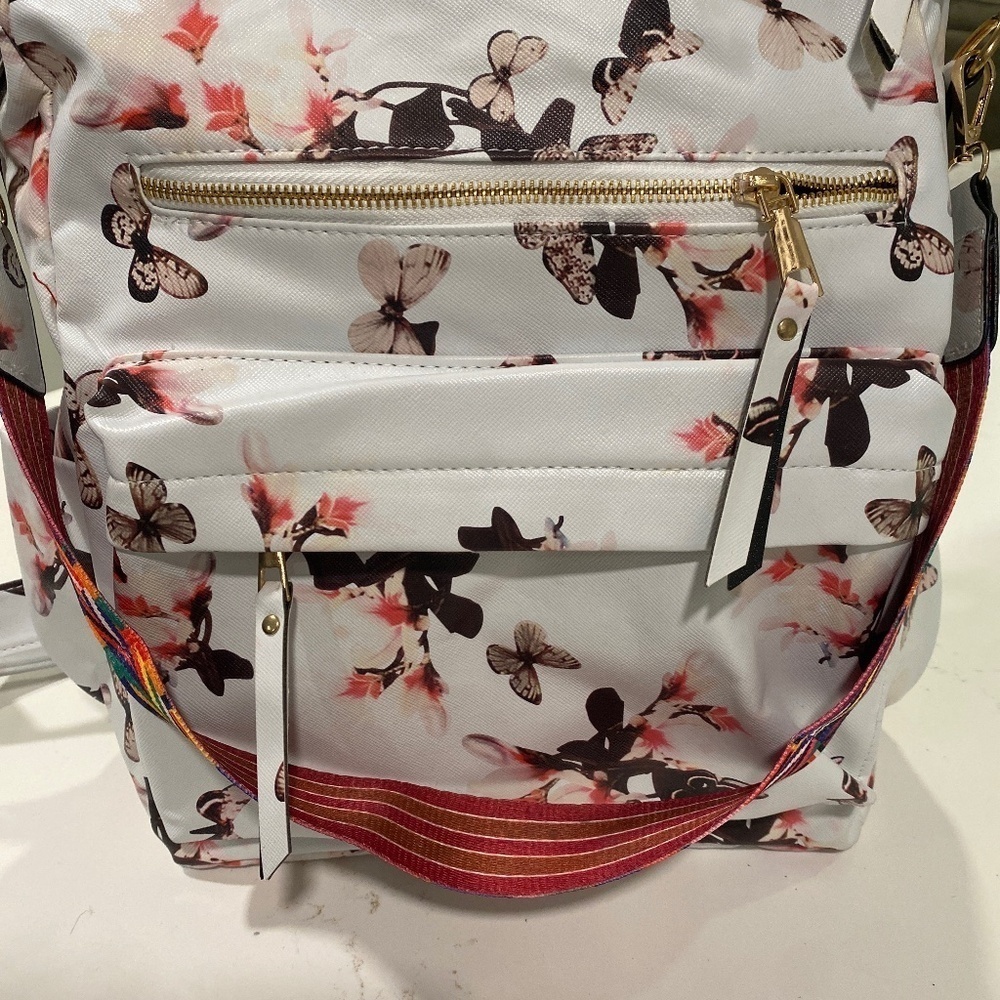 New without Tags, Back to school Butterfly extra large bag/backpack.